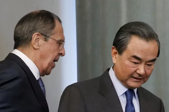 Vương Nghị và Lavrov trong cuộc họp báo tại Moscow hôm 18/4