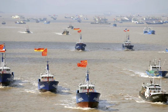 Hạm đội tàu cá hung hãn là một công cụ thực hiện tham vọng chủ quyền của Trung Quốc