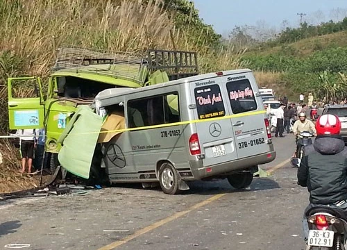 Vụ tai nạn cướp đi sinh mạng bố mẹ cô dâu trước ngày cưới