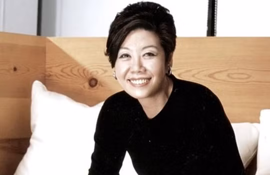 Bà xếp thứ 16 trong danh sách 50 người giàu nhất Hàn Quốc và đúng thứ 4 trong danh sách nữ, sau 2 con gái và em gái của Chủ tịch Samsung. Ảnh: Forbes.