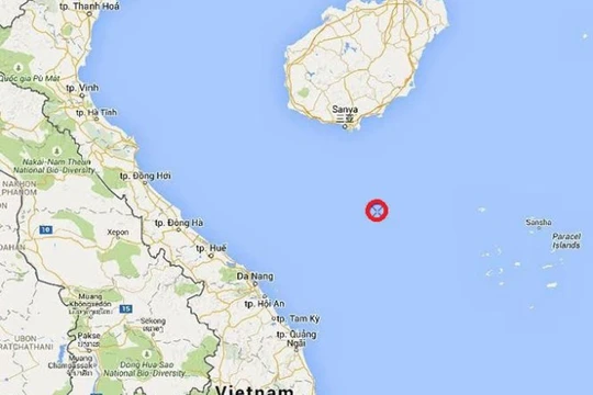 Vị trí giàn khoan Hải Dương 981 (màu đỏ) hoạt động thăm dò dầu khí từ ngày 25-6 đến ngày 20-8-2015.