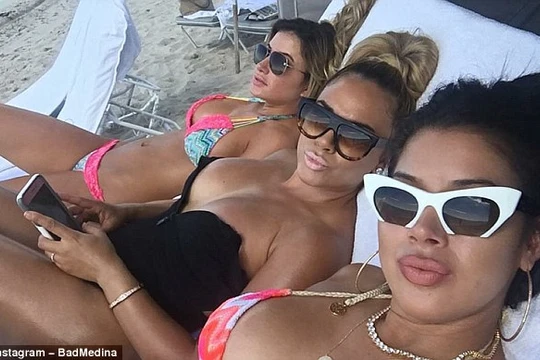 Những cô bạn gái của Mayweather