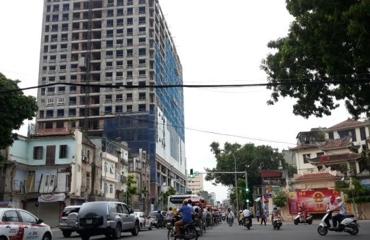 Tòa nhà 8B Lê Trực