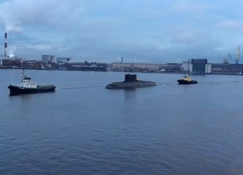 Tàu ngầm 186 Đà Nẵng tại Nga. Ảnh: sdelanounas.ru