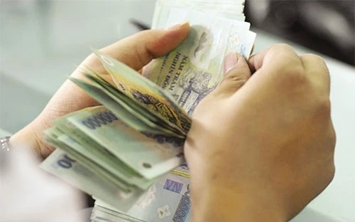 Mức thưởng Tết 2015 dành cho người lao động trung bình là 5 triệu đồng/người, tăng 15% so với năm ngoái. 