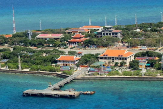 Đảo Trường Sa lớn ngày càng tươi đẹp hơn