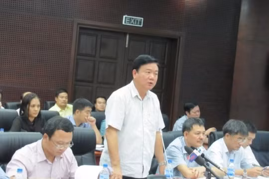 Bộ trưởng Đinh La Thăng chủ trì buổi họp