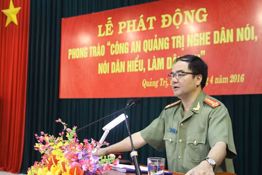 Đại tá Vũ Chiến Thắng phát biểu tại lễ phát động với những chia sẻ thẳng thắn - Ảnh: Nguyễn Phúc