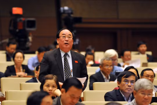 ĐB Trần Ngọc Vinh 