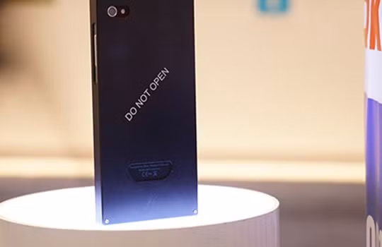 Hình ảnh Bphone của Bkav.