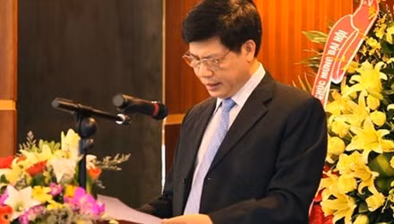 Phó TGĐ thường trực SCIC Hoàng Nguyên Học kiêm nhiệm cương vị Chủ tịch HĐQT tại cả Vinaconex và Dược Hậu Giang