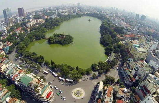 Khu vực quận Hoàn Kiếm, Hà Nội nhìn từ trên cao.