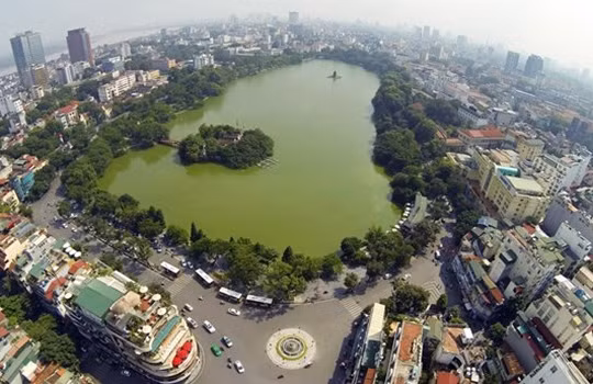 Khu vực quận Hoàn Kiếm, Hà Nội nhìn từ trên cao.