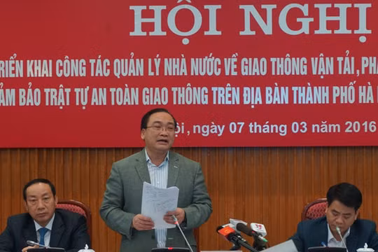 Bí thư Thành ủy Hà Nội phát biểu - Ảnh: M.Hà