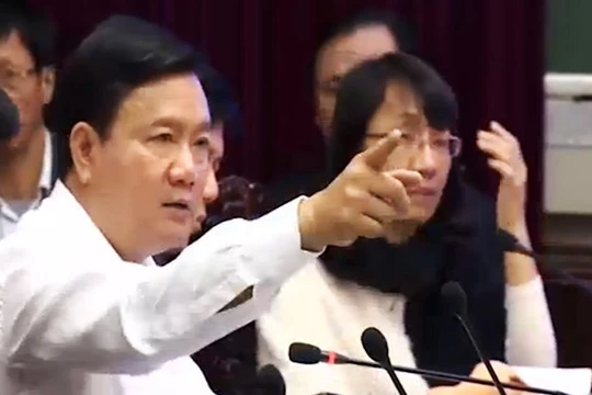 Bộ trưởng Đinh La Thăng tại buổi họp - Ảnh: VTV