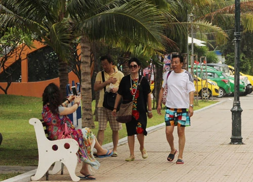 Du khách Trung Quốc gây ra mối lo cho Nha Trang