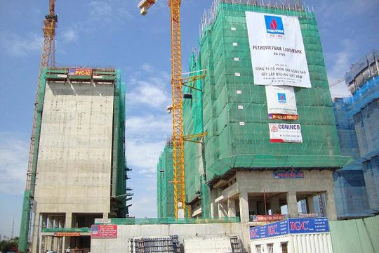 Dự án gắn mác dầu khí đang lỡ hẹn ngày hoàn thành