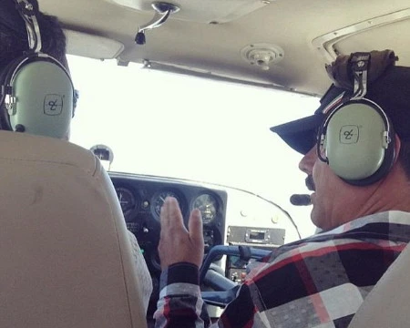 Ảnh Guzman ngồi máy được công bố mới đây (Ảnh: El Blog Del Narco)