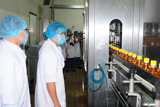 Một dây chuyền sản xuất của công ty Tân Hiệp Phát