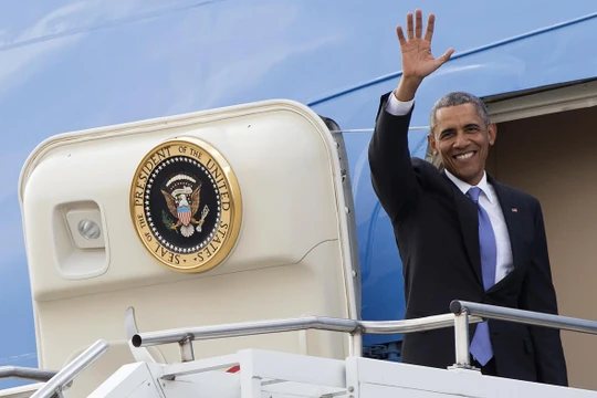 Ông Obama sắp cùng đoàn tùy tùng hùng hậu tới Việt Nam