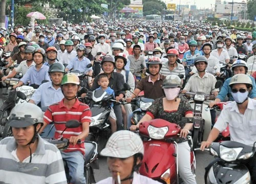 Bộ Tài chính đồng ý với kiến nghị của Bộ Giao thông Vận tải là dừng thu phí đối với xe máy