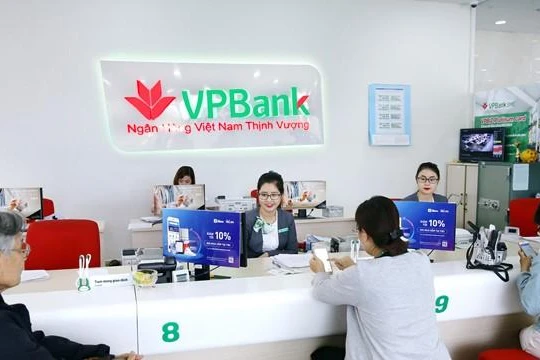VPBank muốn nới “room” ngoại lên 17,5% để có thể bán 15% vốn cho cổ đông ngoại (Ảnh: VPB)