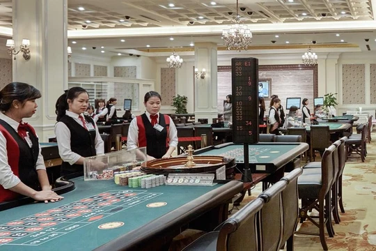 CTCP Quốc tế Hoàng Gia là chủ sở hữu khách sạn Royal Hạ Long, đồng thời là đơn vị vận hành casino duy nhất tại Quảng Ninh (Nguồn: RIC)