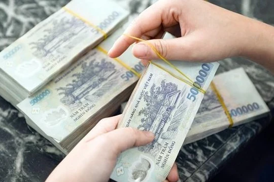 NHNN sẽ nới “room” tín dụng cho ngân hàng hết chỉ tiêu (Ảnh: Internet)