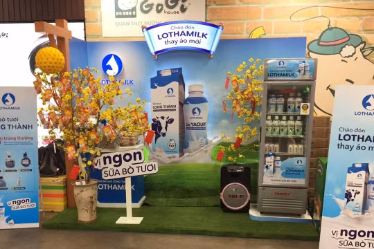 Lothamilk hiện cung cấp ra thị trường các sản phẩm được làm từ sữa với thương hiệu Long Thành như sữa tươi, sữa chua uống Yaourt và bánh kẹo (Nguồn: Lothamilk)