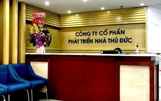 Cuộc đại phẫu của TDH sau nghi án gian lận thuế (Ảnh: Internet)