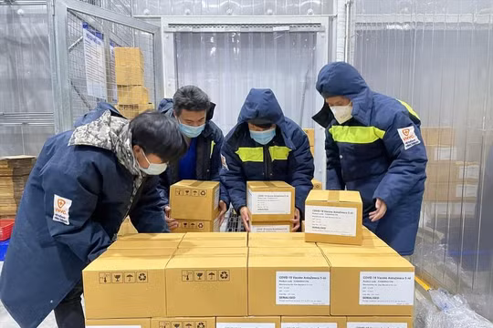 VNVC tiếp nhận hơn 1,2 triệu liều vắc- xin để giao cho Bộ Y tế