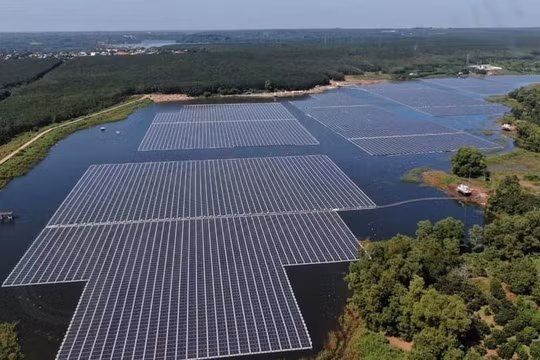 Dự án Nhà máy điện mặt trời hồ Gia Hoét 1 (Nguồn: Toji Group)