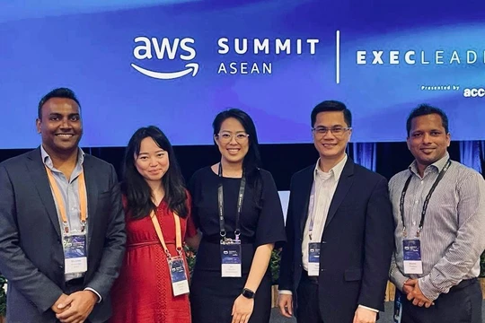 Ông Nguyễn Anh Tuấn tại Tọa đàm AWS Summit ASEAN 2022