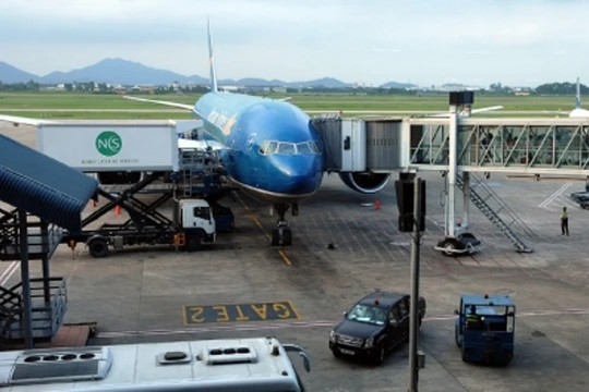 Vietnam Airlines mong nhận được sự thông cảm từ hành khách bị ảnh hưởng dây chuyền từ sự việc này
