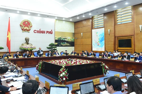 Thủ tướng Nguyễn Xuân Phúc chủ trì phiên họp Chính phủ thường kỳ tháng 7/2016
