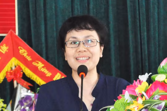 Bà Nguyễn Vân Chi, Ủy viên Thường trực Ủy ban Tài chính Ngân sách Quốc hội