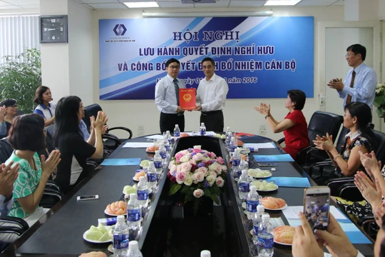 Ông Nguyễn Sơn nhận quyết định bổ nhiệm chức vụ Chủ tịch HĐQT VSD