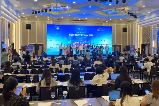 Toàn cảnh họp báo công bố chuỗi sự kiện Ngày thẻ Việt Nam 2023: "Bứt phá không giới hạn"