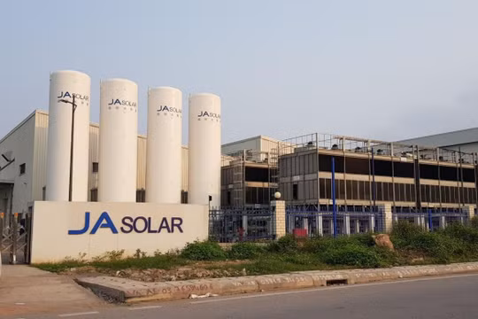 JA Solar – ‘ông lớn’ sản xuất pin mặt trời Trung Quốc rót thêm 378 triệu USD xây nhà máy ở Bắc Giang