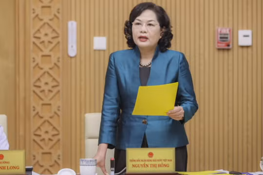 Thống đốc NHNN Nguyễn Thị Hồng phát biểu tại phiên họp (Ảnh: SBV)