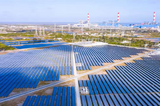 Thành viên Trungnam Group huy động 2.230 tỉ đồng trái phiếu