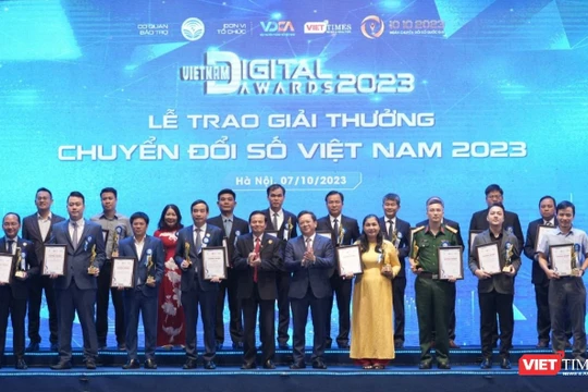 Ấn tượng Lễ trao Giải thưởng Chuyển đổi số Việt Nam – Vietnam Digital Awards 2023