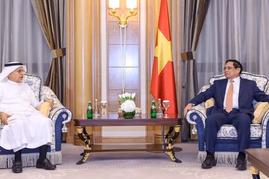 Thủ tướng Phạm Minh Chính tiếp ông Abdulrahman Al Zamil, Chủ tịch Tập đoàn Zamil (Ảnh: VGP)