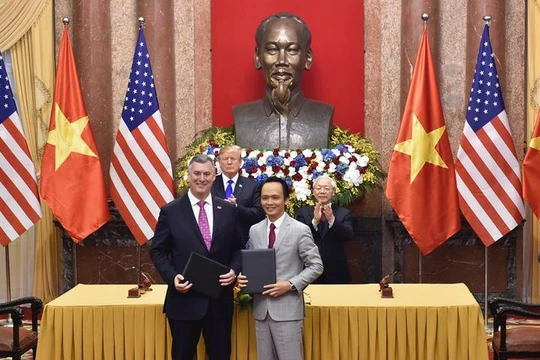 Những thỏa thuận tỷ đô Việt - Mỹ, bên lề Hội nghị thượng đỉnh Mỹ - Triều