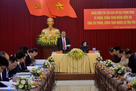 Phó Thủ tướng Thường trực Trương Hòa Bình phát biểu chỉ đạo.