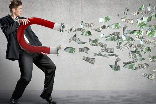 Nhà đầu tư ngoại bán ròng suốt 4 tháng qua trên thị trường chứng khoán (Nguồn: Internet)