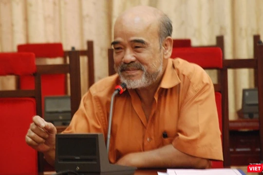 GS Đặng Hùng Võ: "Cuộc sống luôn biến đổi, không chờ pháp luật"