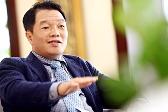 Hình bóng cựu Chủ tịch Sacombank Kiều Hữu Dũng trong thương vụ trái phiếu 6.200 tỷ đồng vừa được phát lộ của Thành Hưng Land.