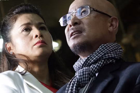 Có khá nhiều thông tin "nhiễu" quanh vụ ly hôn của vợ chồng "vua" cà phê Đặng Lê Nguyên Vũ - Lê Hoàng Diệp Thảo, cả trên báo chí và mạng xã hội. 