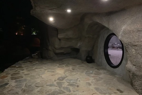 Hang đá M'Drắk - nơi Đặng Lê Nguyên Vũ "thông linh" 6 năm nay